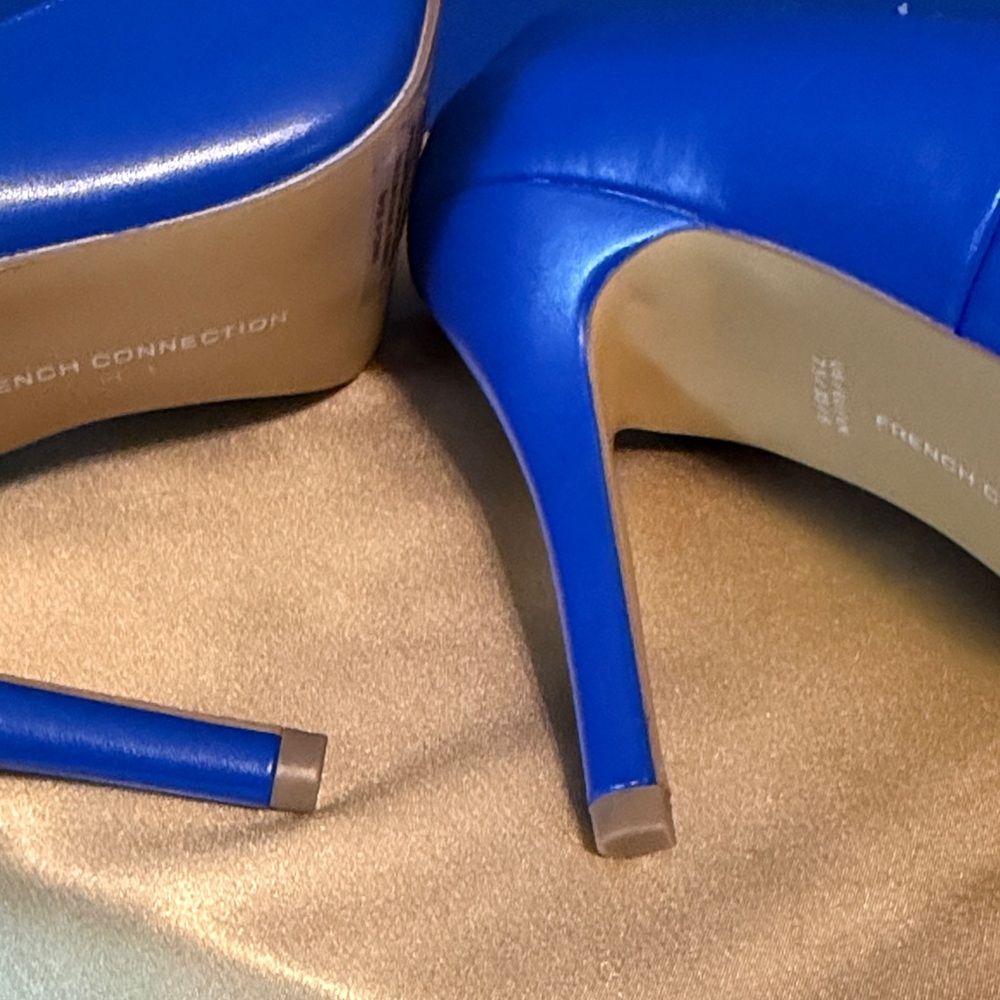 French Connection Vibrant Blue Heels - Picture 5 of 5